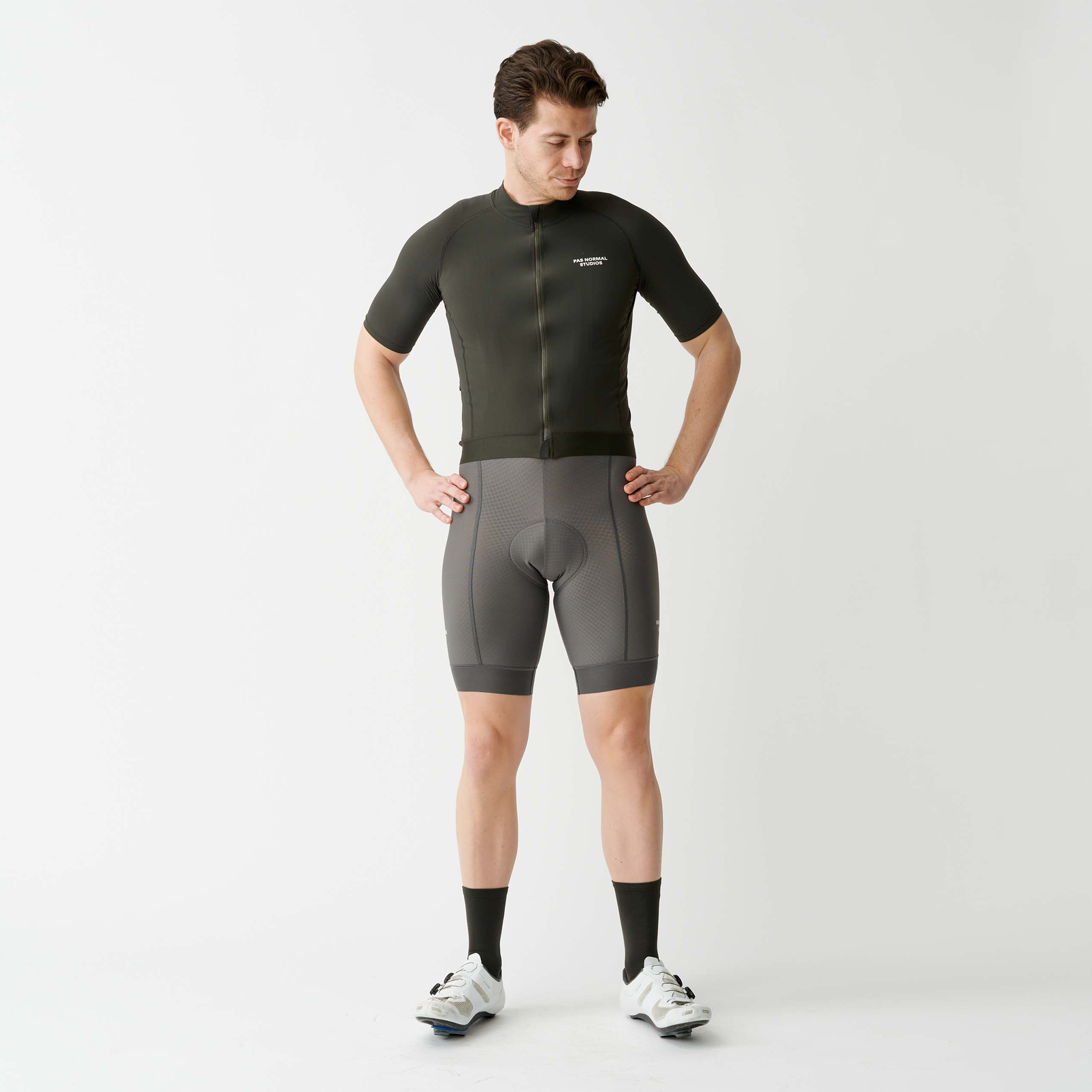 Men's Essential Jersey - Dark Olive